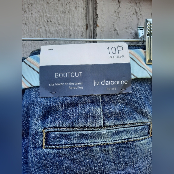 NWT Liz Claiborne Boot Cut Petite Jeans Size 10P - Picture 8 of 8
